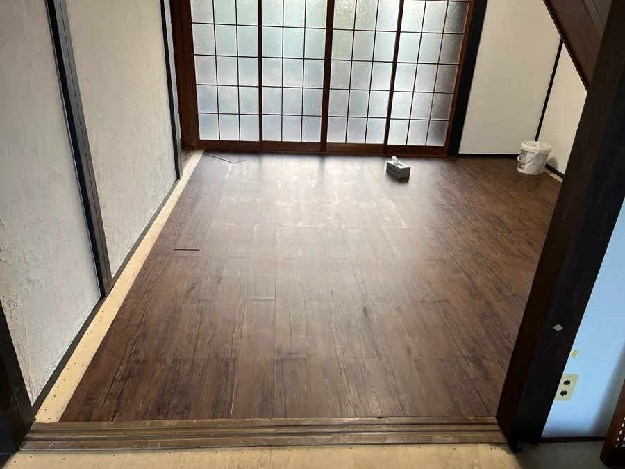 フロアタイル フロアタイル